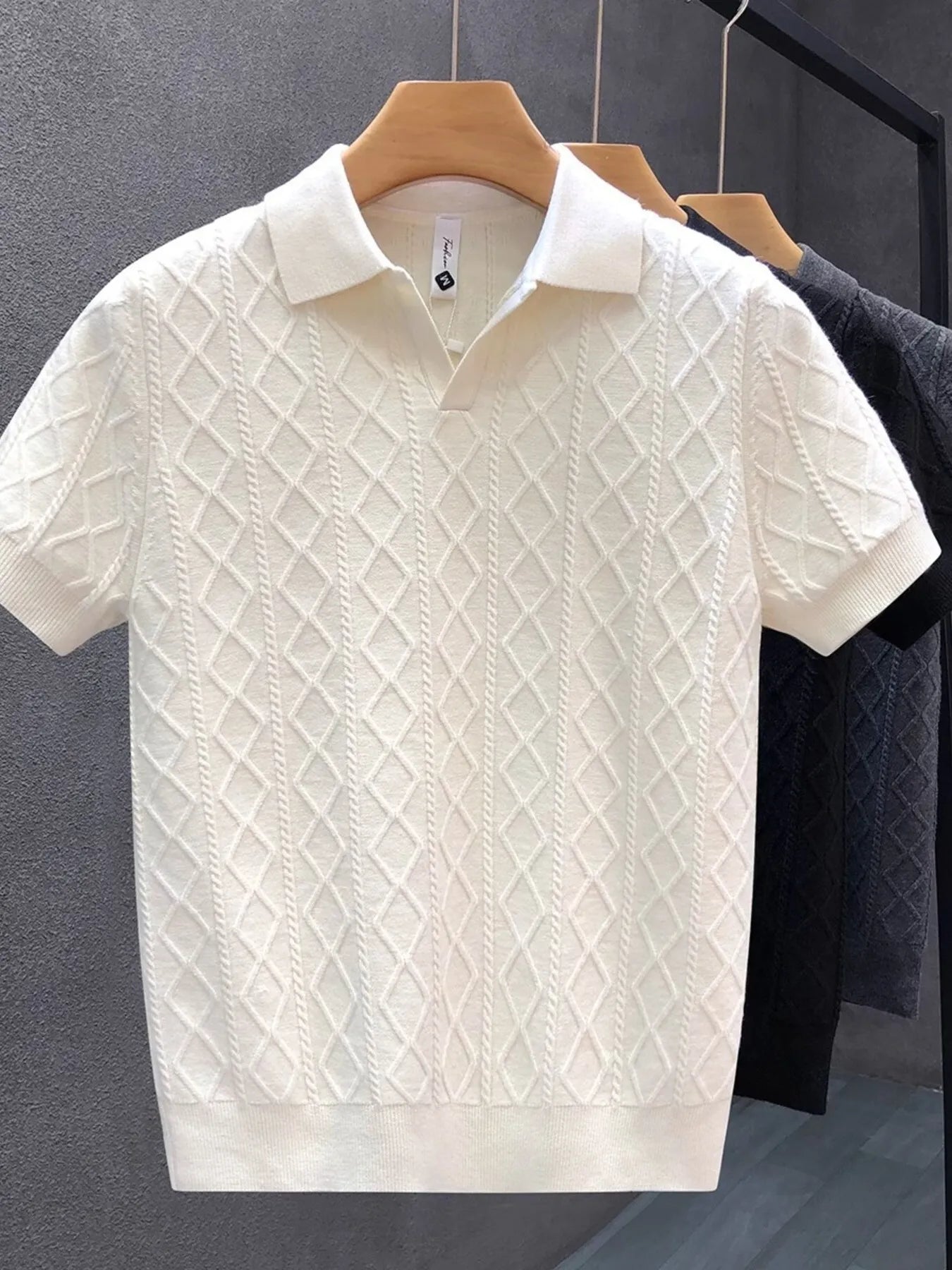 L'Essentiel Polo in White