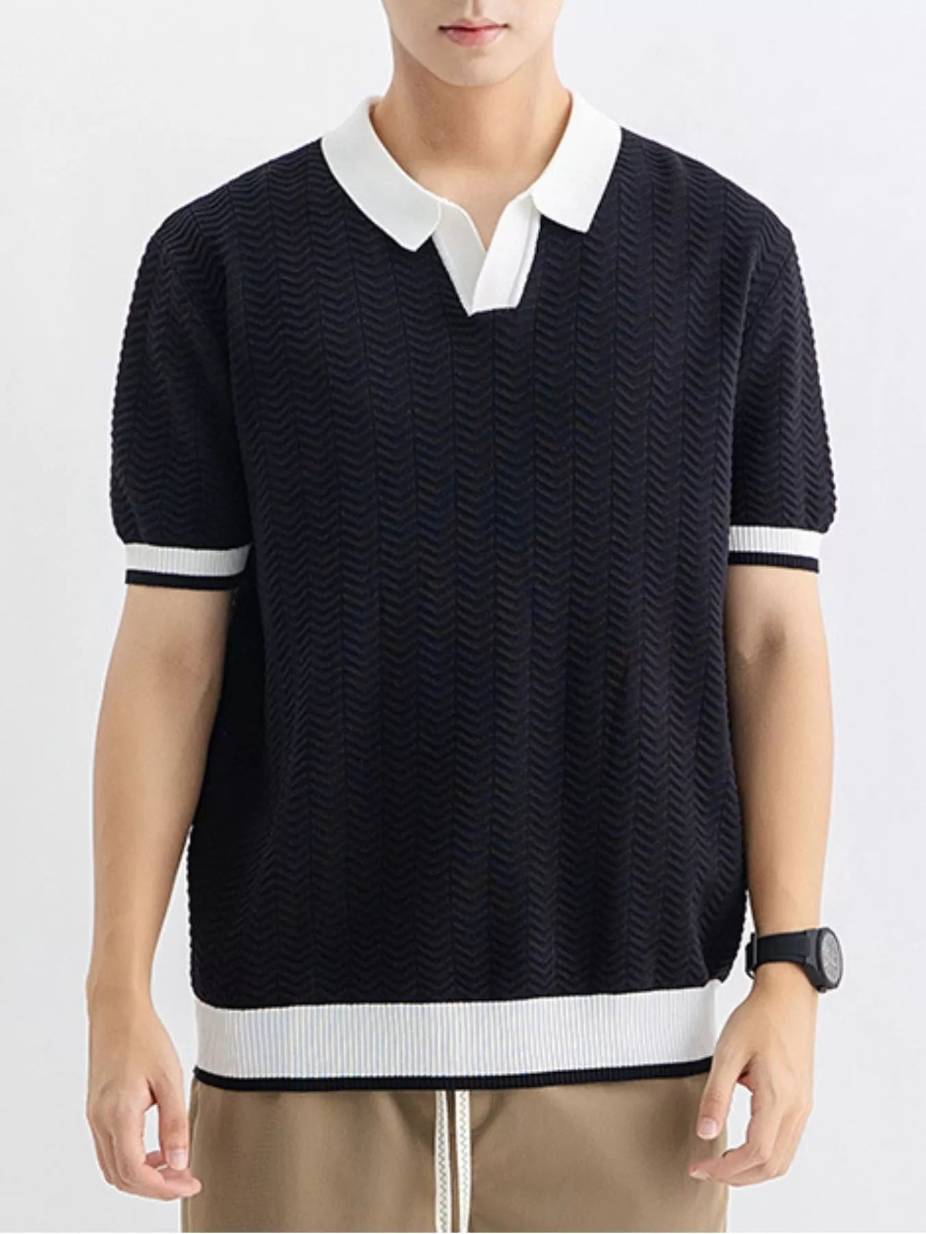 Le Vernon Polo in Black