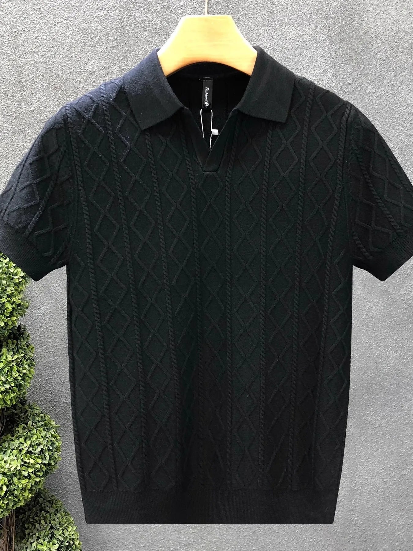 L'Essentiel Polo in Black