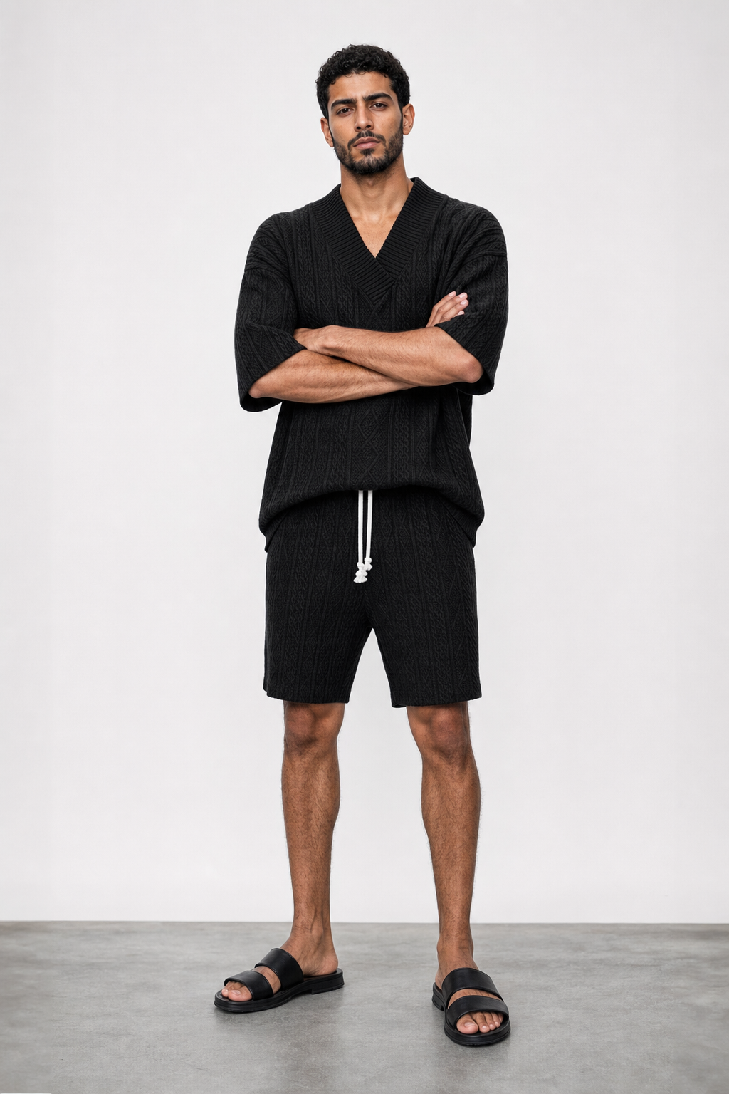 Model wearing Le Répit Set